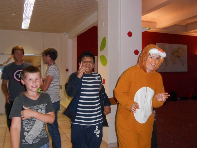 Village Camps International Summer Camp Leysin, Switzerland 2025-08-09 https://www.villagecamps.com/journals_admin/images/714-45-petting zoo (19).jpg
